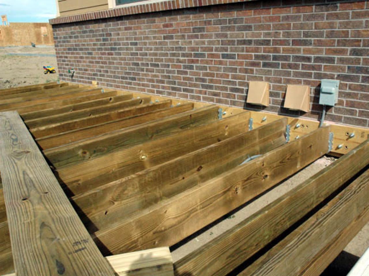 deck builders 